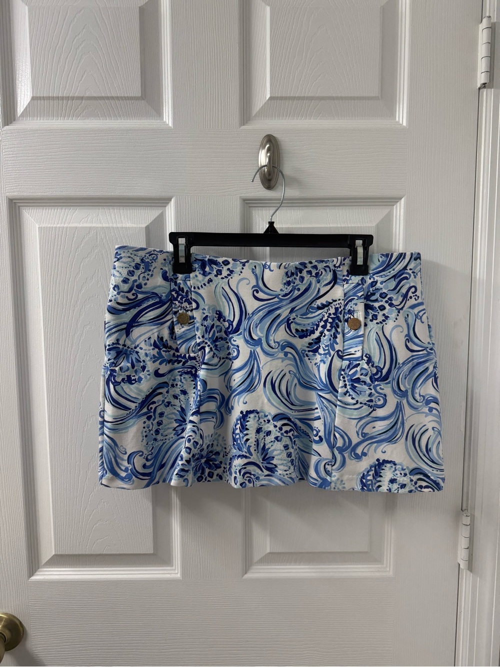 Lilly Pulitzer Blue and White Swirl Print Mini Skirt